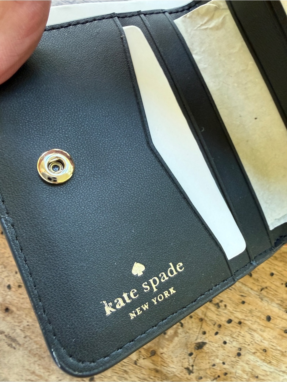 kate spade Black Compact Zip card case Wallet with Gold Logo - Picture 5 of 6